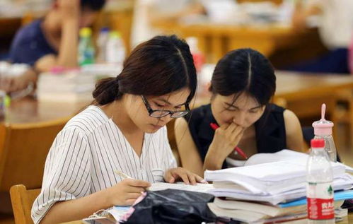 高校書記校長化身人力中介，每年走訪百家企業助力學生就業